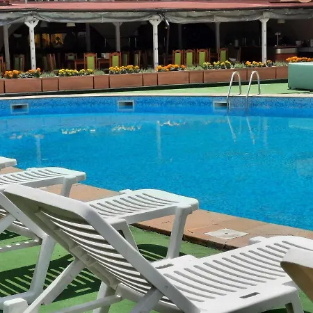 Hotel Комплекс Понтика *